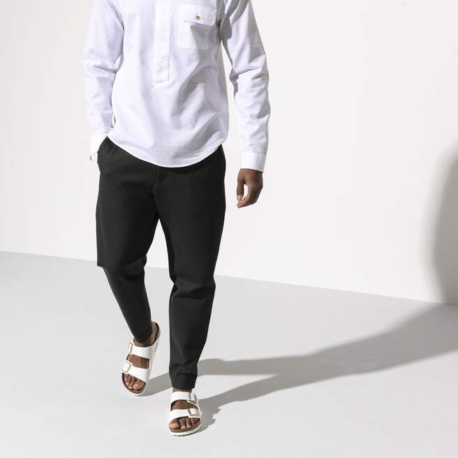 1005294_f_look_m.jpg