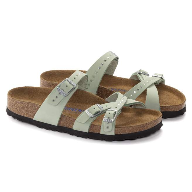 1024251_pair.jpg