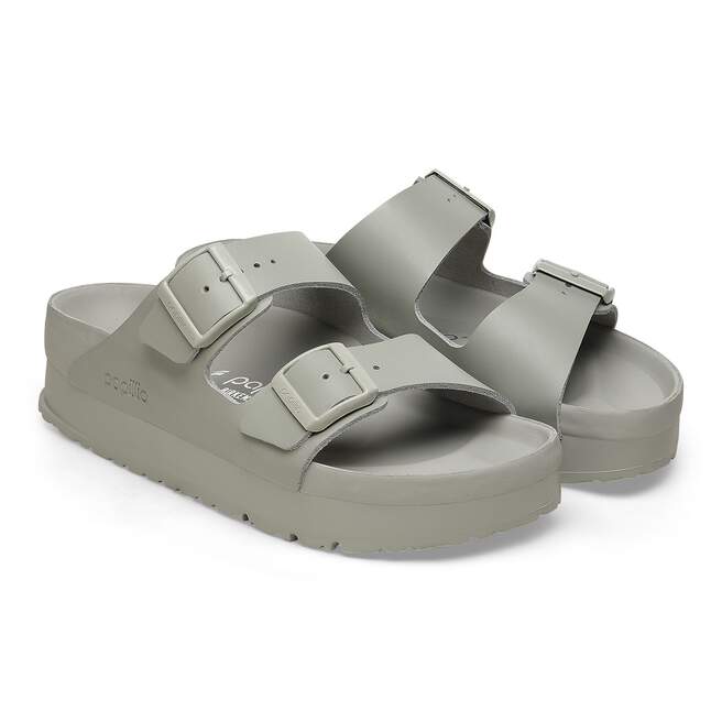 1026913_pair.jpg