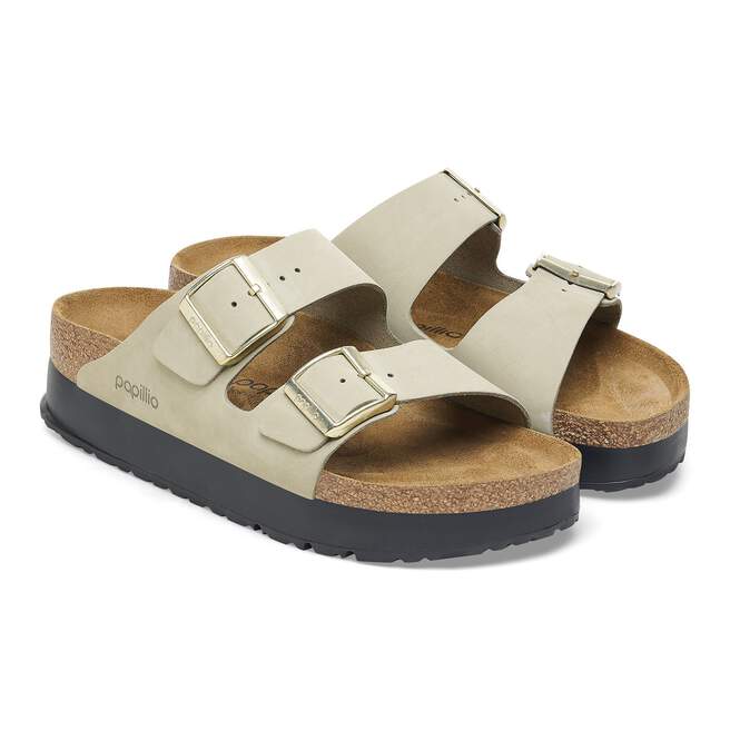 1026971_pair.jpg
