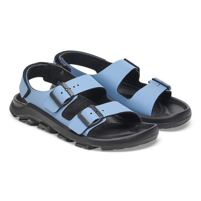 1027140_pair.jpg