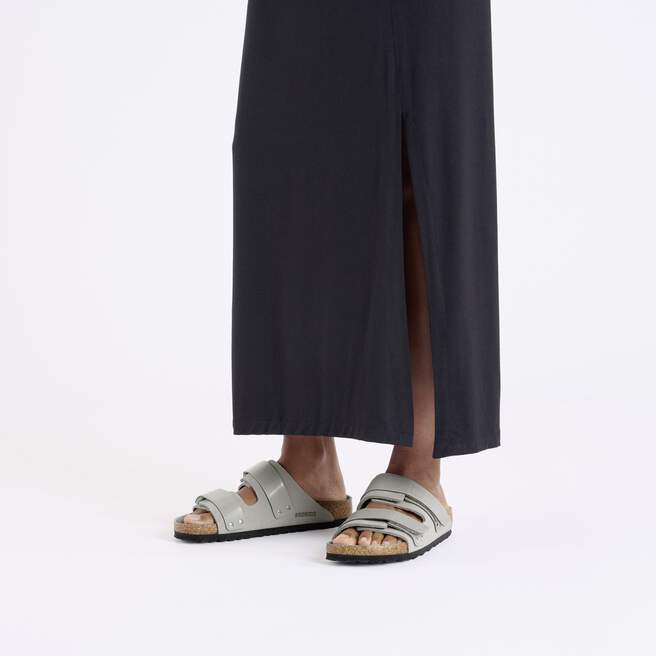1029294_f_look_f-1.jpg