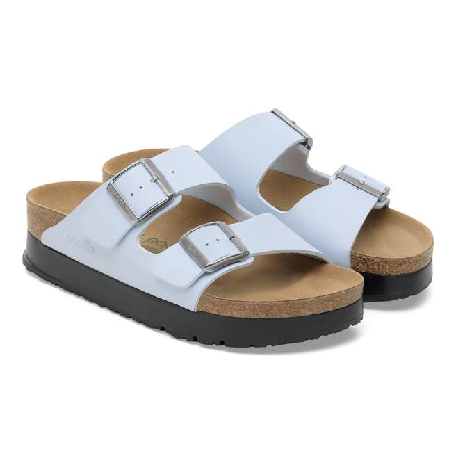 1030415_pair.jpg