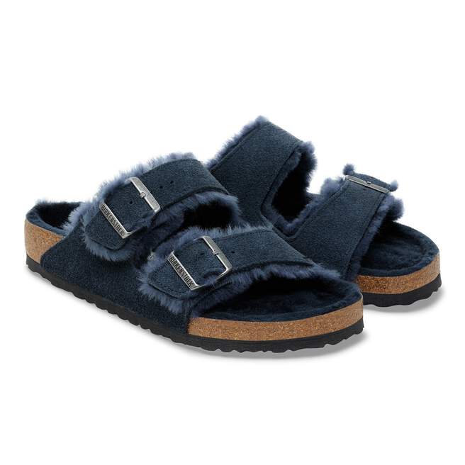 1030684_pair.jpg