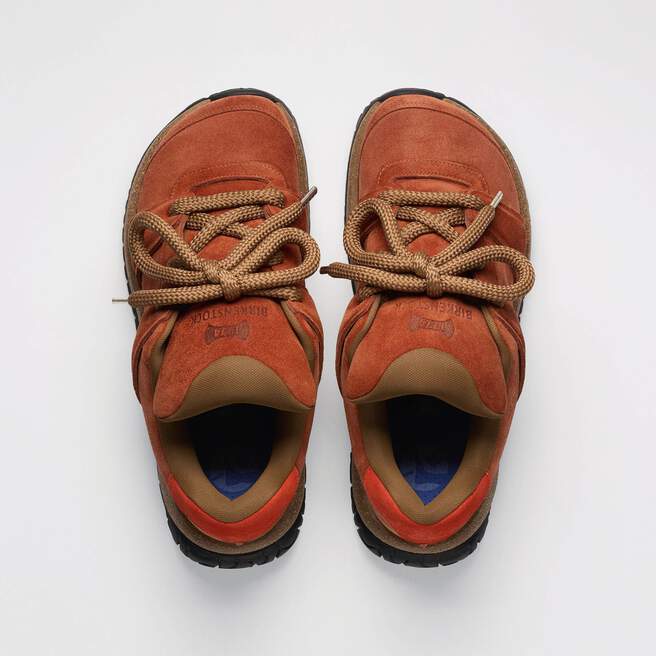 1774 Goerlitz Suede